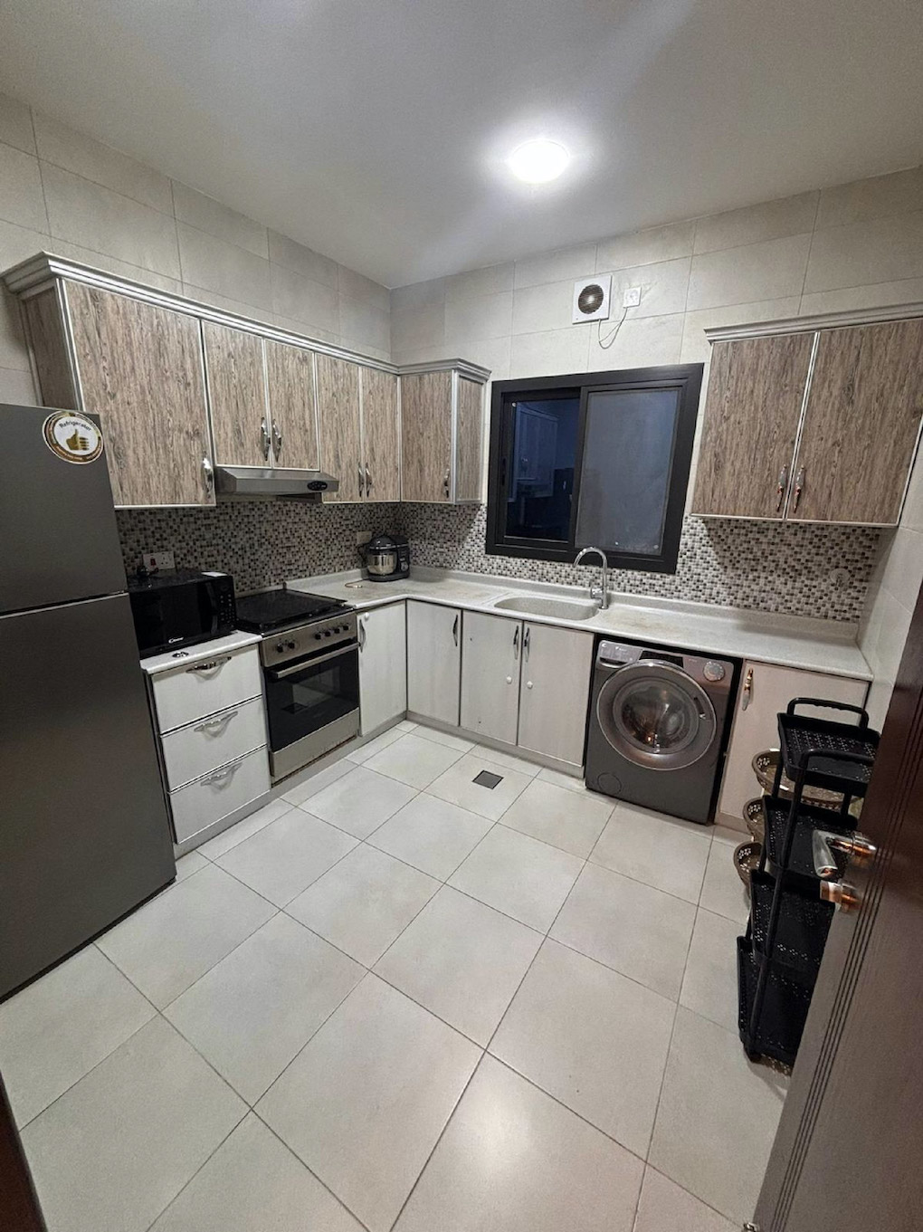 1772093537_Buseeteen Flat 2-05.jpg